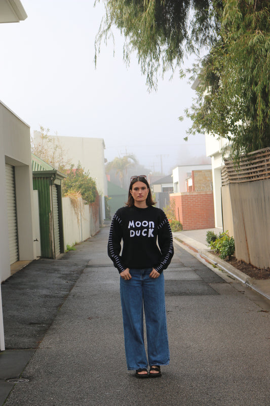 Moon Duck Knit