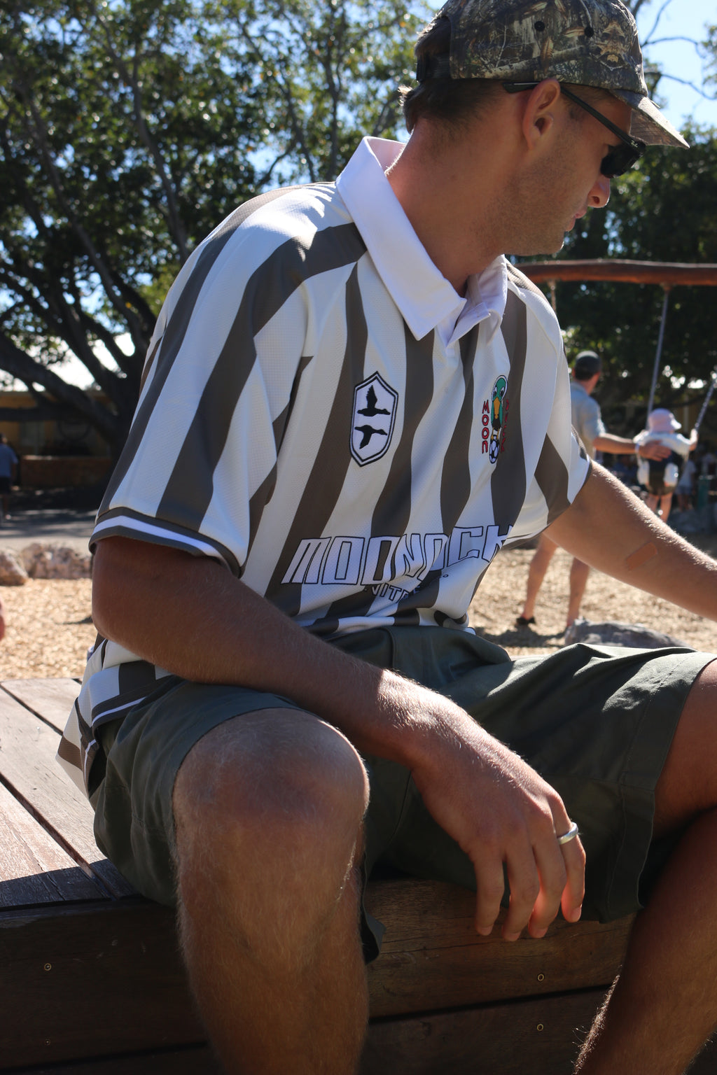 Moonduck United Jersey 3